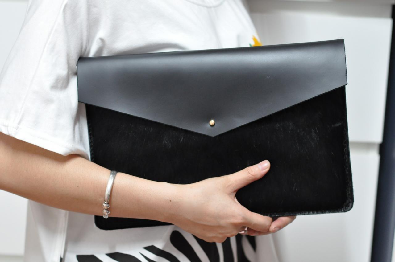 Leather Macbook Air 11" Cover In Black Colour